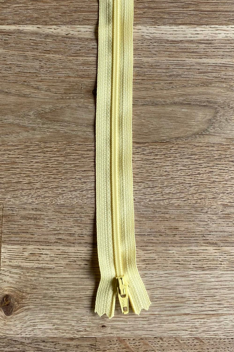 Daffodil yellow 23cm/9" YKK standard zip Colour number 802